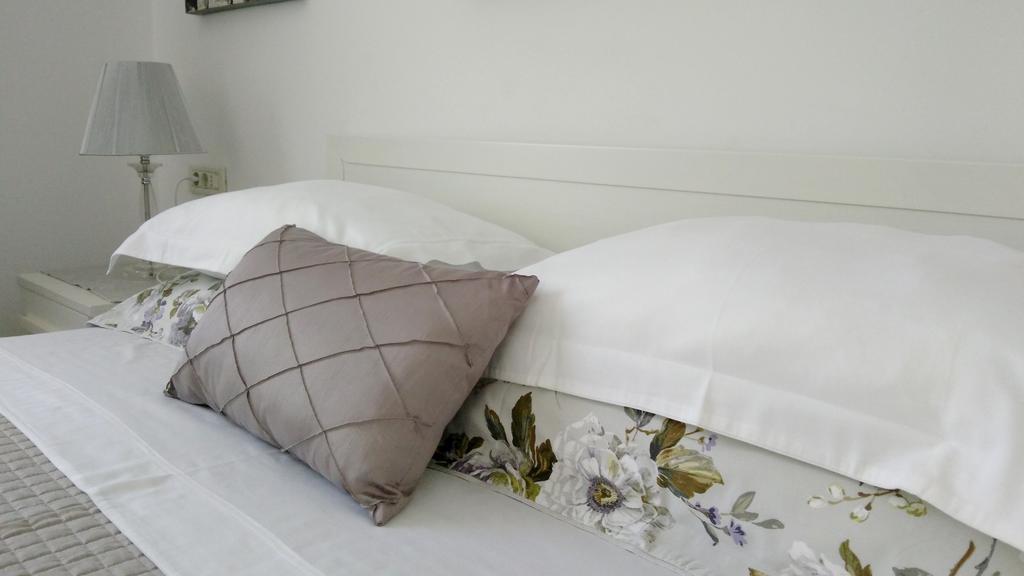 Corte dei merli Suite&Room Rovinj Exterior foto